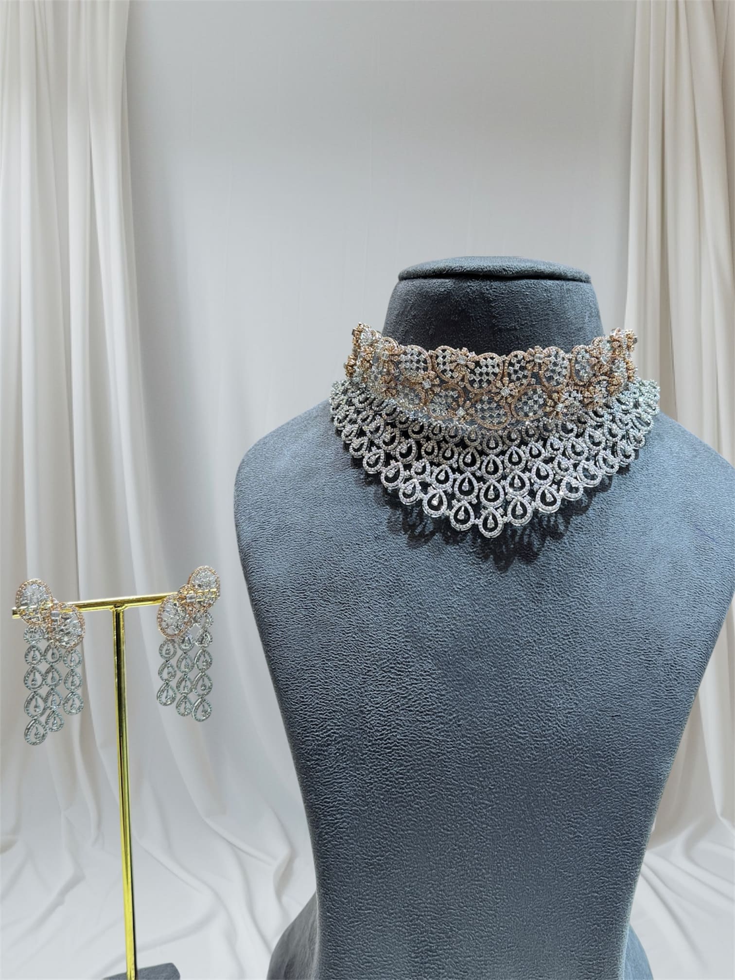 Diamond Necklace (BNS1975)